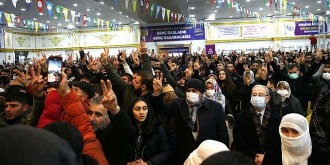 Çok sayıda gözaltı! Diyarbakır'daki HDP kongresinde skandal: Öcalan lehine sloganlar atıldı