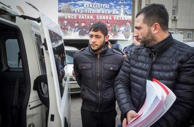 Deniz Çakır'ın şaşkınlık yaratan Ceren Damar paylaşımı 11