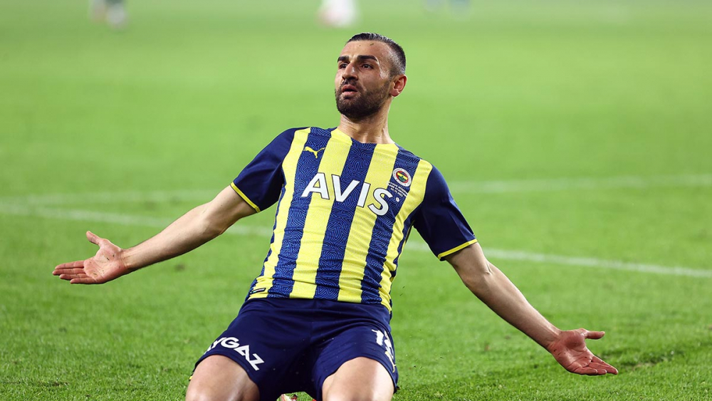 İsmail Kartal Fenerbahçe'nin ilk 11'ine karar verdi! Altay maçında zorunlu rotasyon! 12