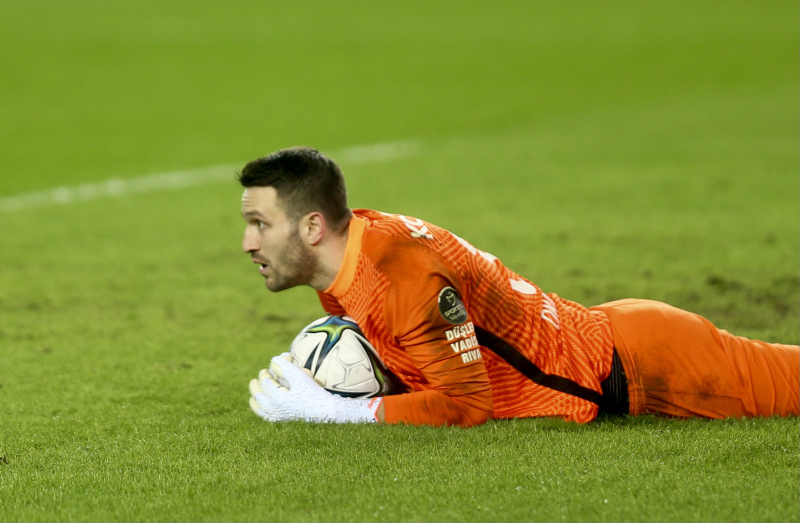 Galatasaray camiası ahlar vahlar ediyor! Hem Emre Akbaba hem Okan Kocuk, bu nasıl planlama? 5