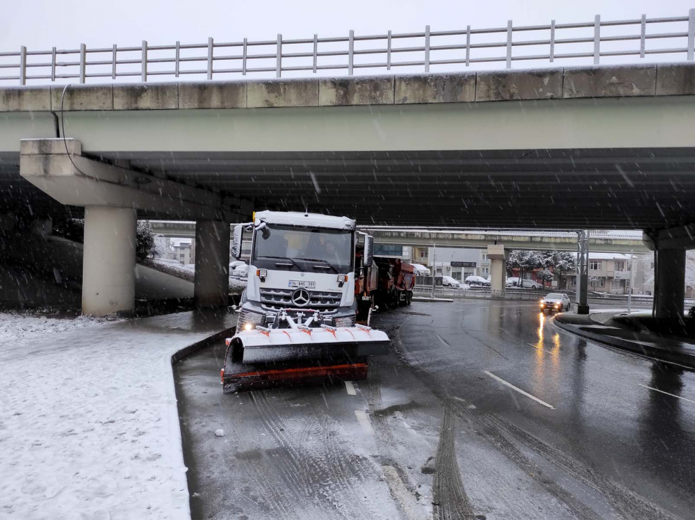 Kar yağışı İstanbul'u beyaz örtüyle kapladı! İşte İstanbul'dan en güzel kar fotoğrafları... 23