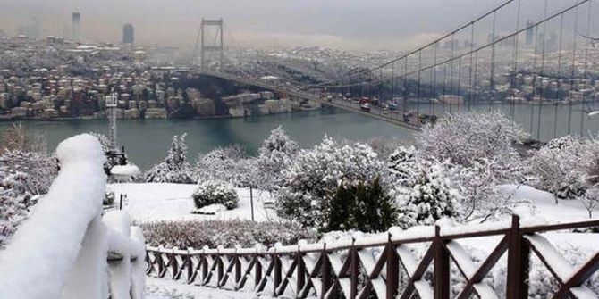 Meteoroloji İstanbul için saat vererek uyarıda bulundu! Vali Yerlikaya da duyurdu, kar yağışı şehri esir alacak!