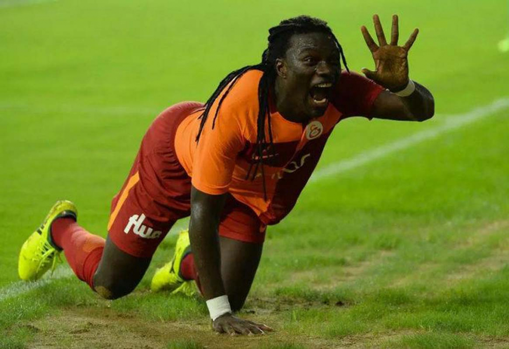 Fenerbahçe ve Galatasaray'da Bafetimbi Gomis yarışı! Taraftar devreye girdi! 6