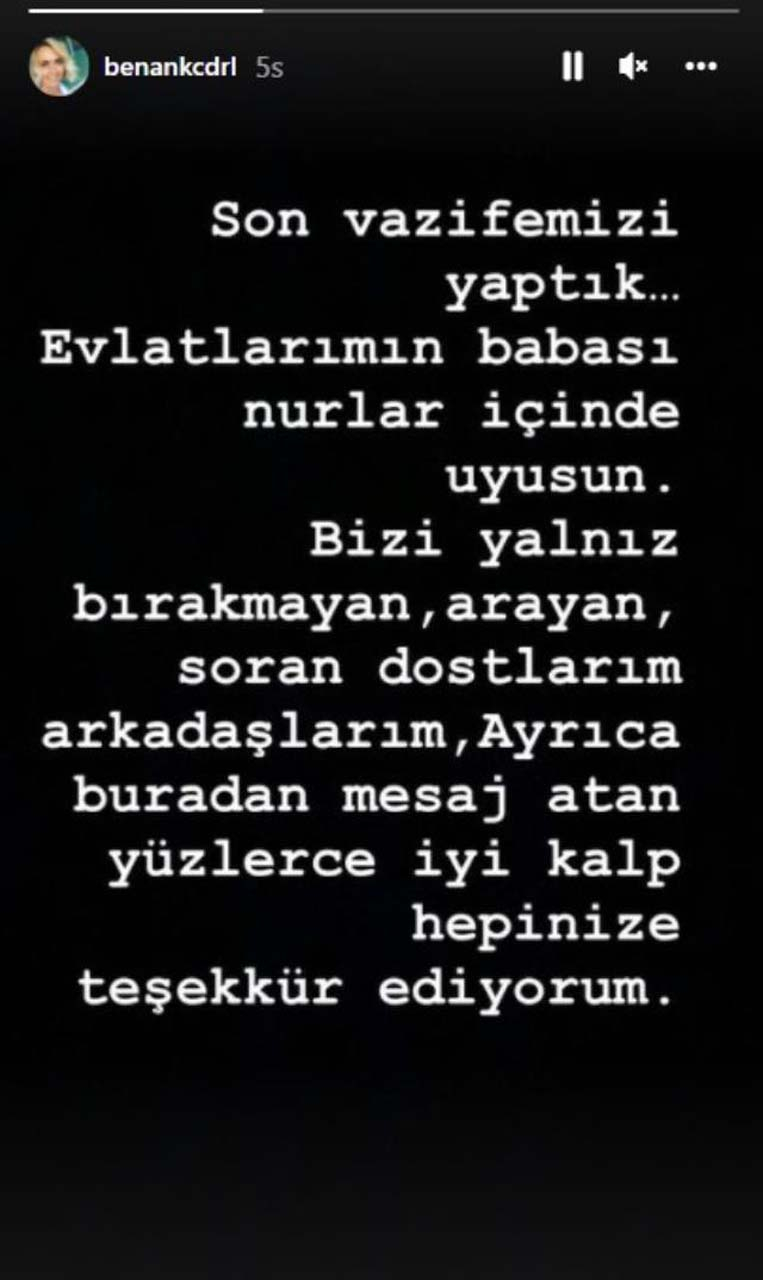 Şafak Mahmutyazıcıoğlu'nun olaylı bir şekilde boşandığı eşi Benan Kocadereli'den ilk paylaşım geldi! Cenazede Ece Erken'le birlikte... 6