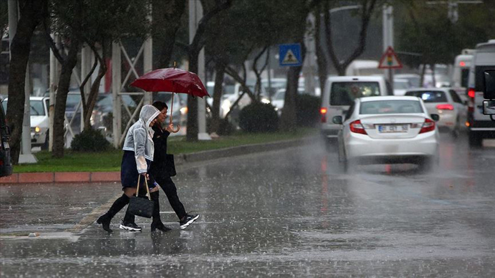 Meteoroloji'den 52 ile sarı kodlu uyarı! Kar, yağmur, fırtına ne ararsan var! 1