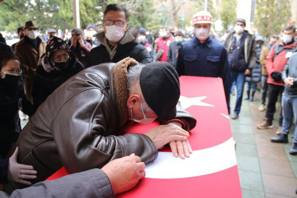 Şehit Piyade Er Tarık Tarcan ebediyete uğurlandı! Babasını sözleri yürekleri dağladı! 1