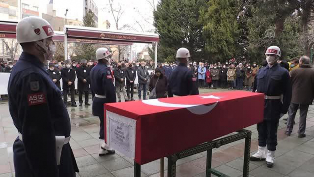 Şehit Piyade Er Tarık Tarcan ebediyete uğurlandı! Babasını sözleri yürekleri dağladı! 8