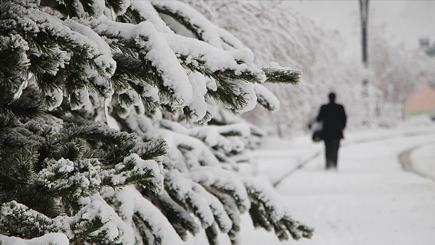 Meteoroloji tarih vererek uyardı! Bitti sanmayın, kar yağışı geri geliyor! 9