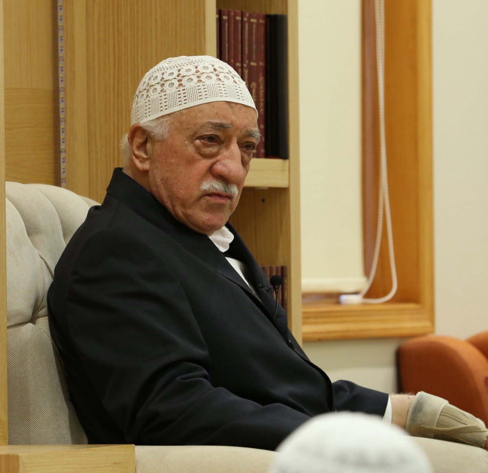 Pelsinvanya'da ölümü bekleyen Fetullah Gülen'in, hiç bilinmeyen gençlik fotoğrafı ortaya çıktı! Görüntüyü o isim, arşivinden çıkardı! 7