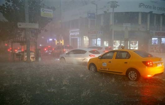 İstanbul'da 20 dakikalık kabus! 1