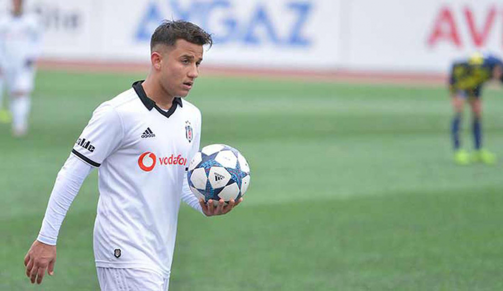 Beşiktaş'ta Önder Karaveli'den şaşırtan 11! Altay'a karşı sürpriz isimleri sahaya sürecek! 3