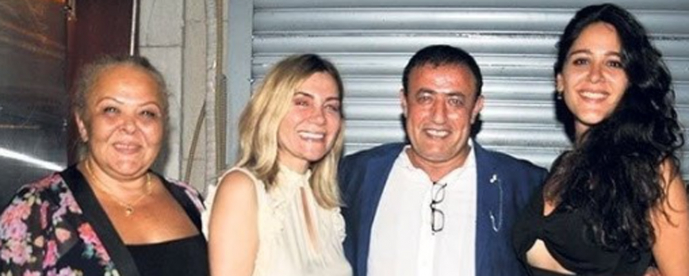 Mahmut Tuncer'in kızı Gizem Tuncer "Rezalet bir şey o ya!" diyerek erkekleri çok kızdıracak açıklamada bulundu! 2