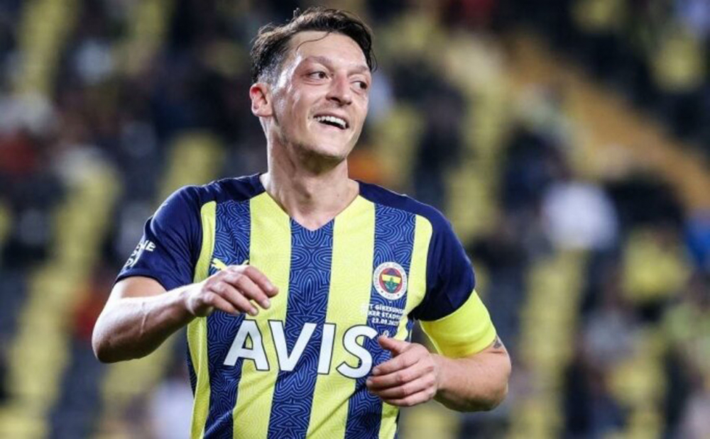 Mesut Özil'in neden oynamadığı belli oldu! Bu iddia Fenerbahçe camiasını karıştıracak! 1