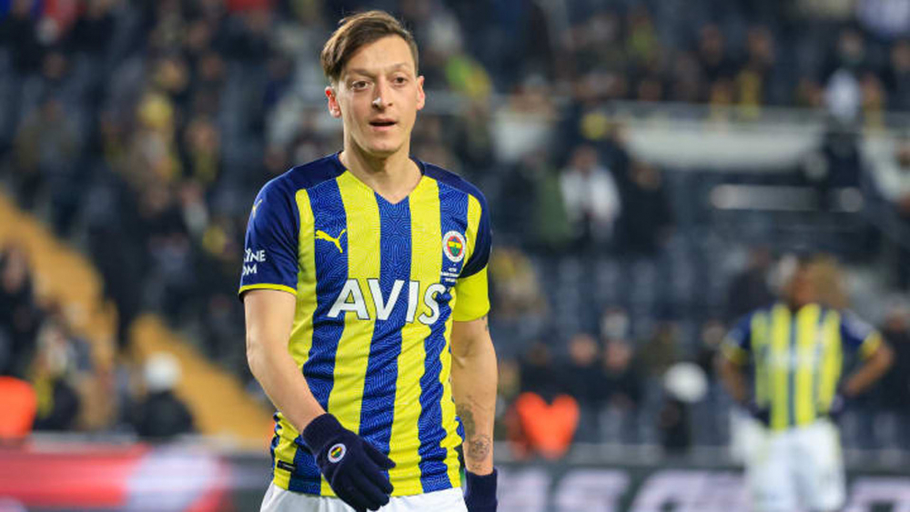 Mesut Özil'in neden oynamadığı belli oldu! Bu iddia Fenerbahçe camiasını karıştıracak! 3