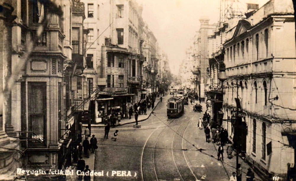 İstanbul'dan eski nostaljik fotoğraflar | En güzel İstanbul fotoğrafları 9