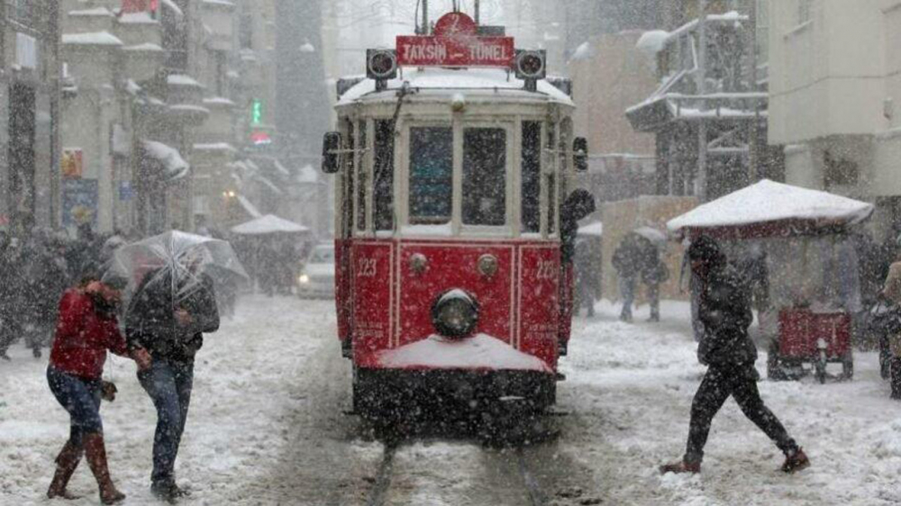 İstanbul'da kar alarmı! Valilik tedbirleri tek tek açıkladı, vatandaşları uyardı! 1