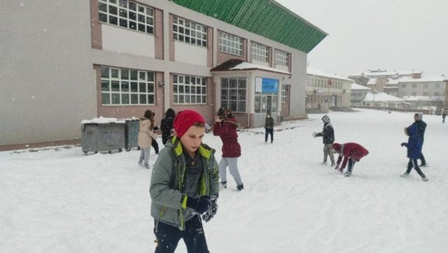 11 Mart 2022 tatil olan iller belli oldu! Kar yağışı birçok ilde eğitime engel oldu! İşte kar tatili olan şehirler!! 15