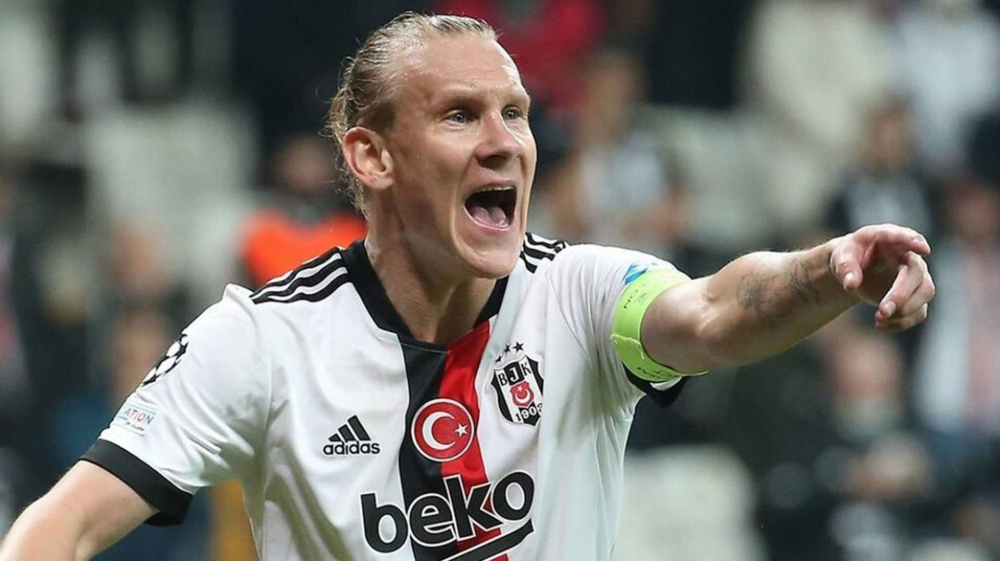 Önder Karaveli'den sürpriz tercih! Derbide rotasyona gidecek! İşte Beşiktaş'ın 11'i... 3