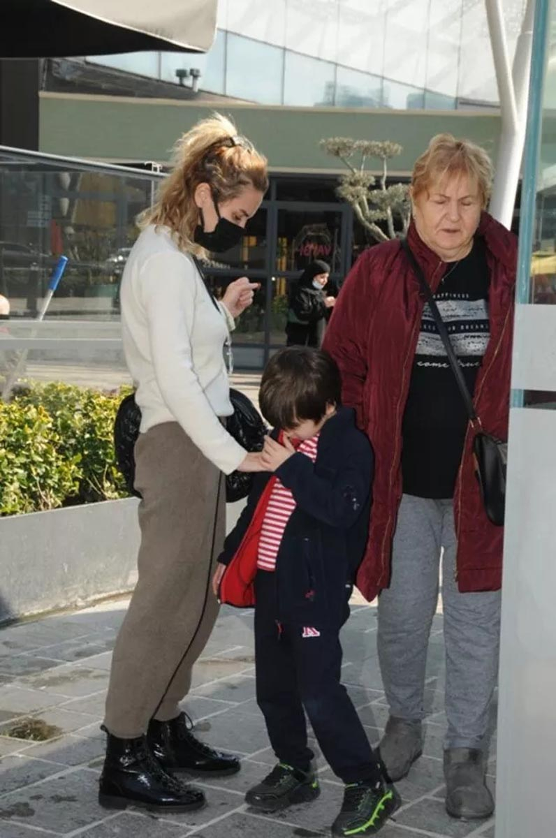 Eşini böyle andı! Ece Erken'in kaybettiği eşine olan sözleri gündeme oturdu! "Artık aklıma bile gelmiyorsun" 4