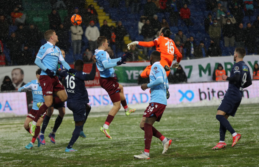 Trabzonspor'da şampiyonluk turu başlıyor! Hasreti dindirmek için son 3 maç! 7