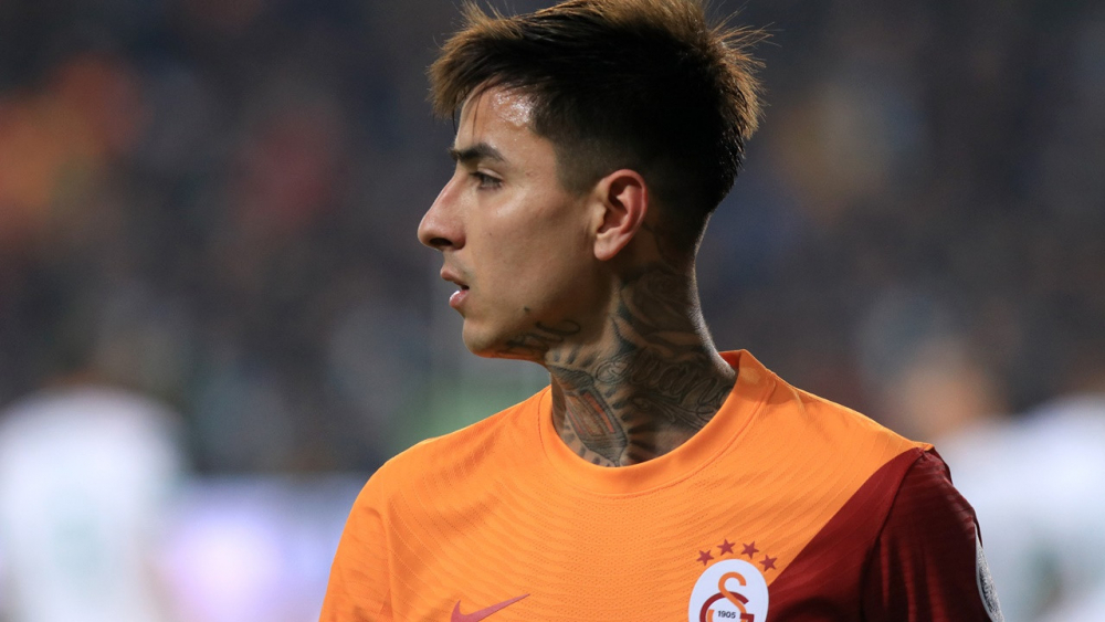 Galatasaray'da Burak Elmas'ın ardından yaprak dökümü başlıyor! Kadro sil baştan! Yıldız isimler bir bir gidecek! 9