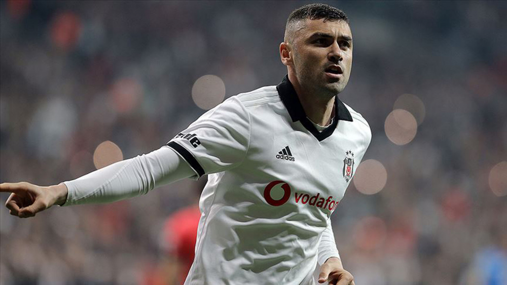 Beşiktaş eski golcüsüne kavuşuyor! Burak Yılmaz kariyerini "çocukluğunun takımında" noktalayacak! 4