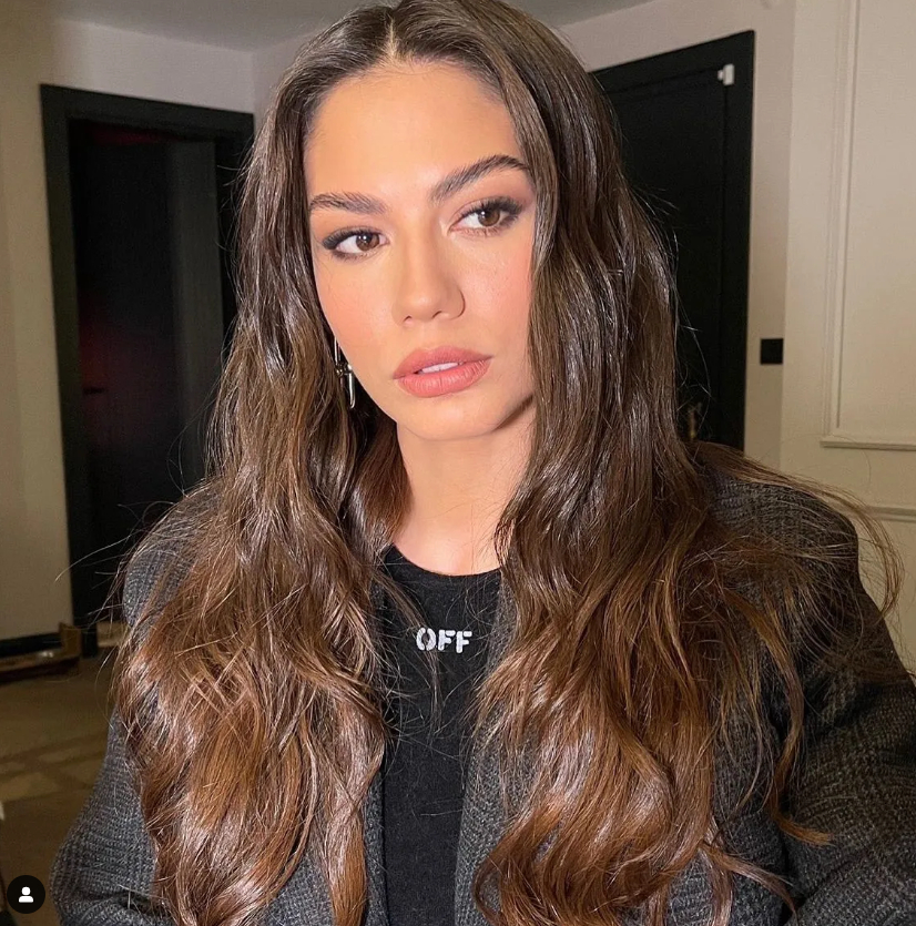 Demet Özdemir'in, Ramazan ayında rakı paylaşımı tepki çekti! "Lingo lingo" 11