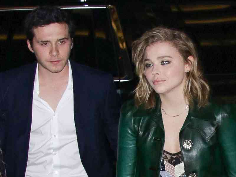 Gözlerini ve aşk mektubunu ensesine dövme yaptırmıştı! Brooklyn Beckham evlenir evlenmez Nicola Anne Peltz'in soyadını aldı! Anne Victoria Beckham çıldırdı! 6