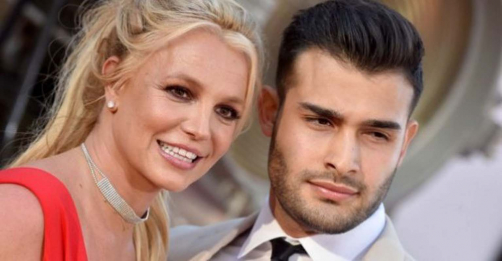 Babasının vasiliğinden kurtulan Britney Spears müjdeyi duyurdu! Kendisinden yaşça küçük sevgilisi Sam Asghari'den hamile kaldı! 5