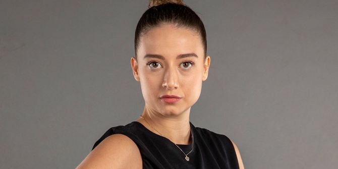 Survivor Aleyna Kalaycıoğlu’ndan yürek hoplatan paylaşım! Makyajsız fotoğrafı büyüledi