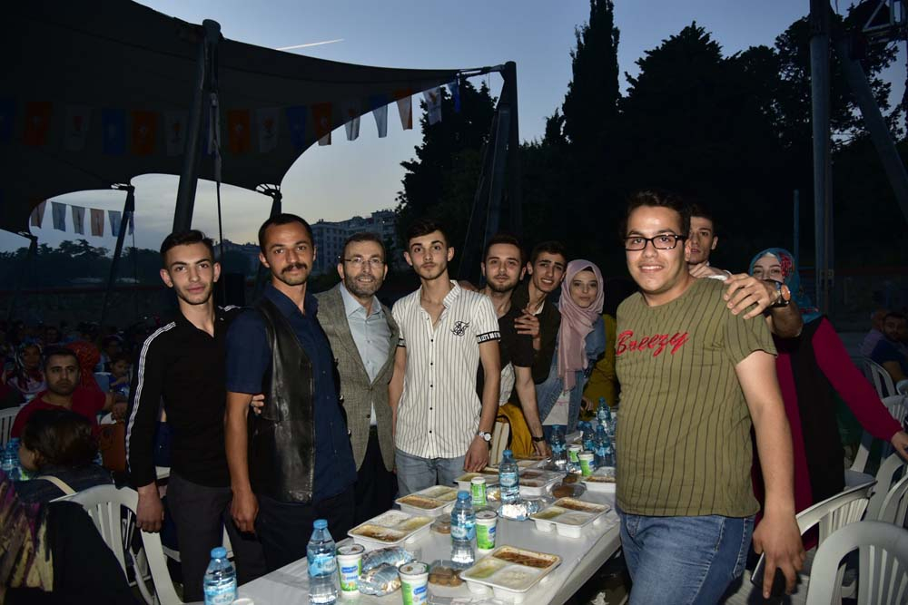 AK Parti Pendik Teşkilatın büyük iftar! 17 bin kişi katıldı! 15