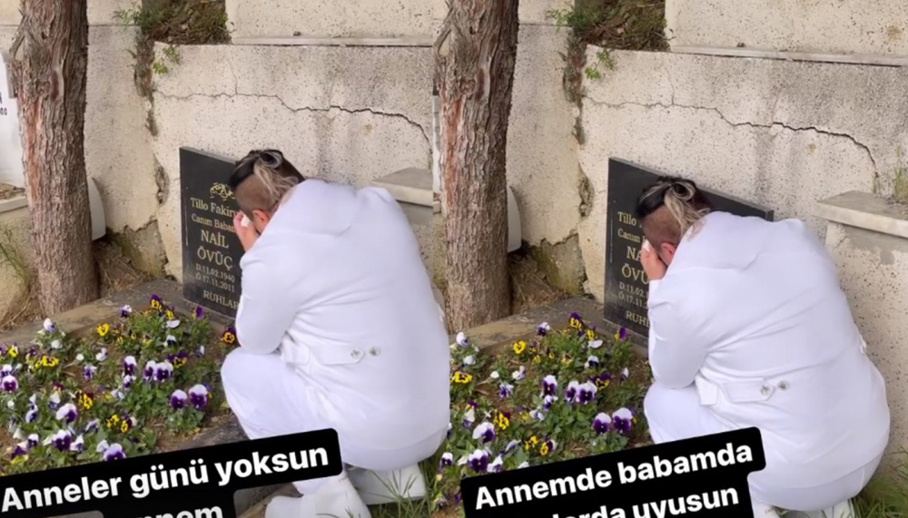 Ünlü fenomen Murat Övüç, bayramda annesinin mezarı başında feryat figan ağladı! 1