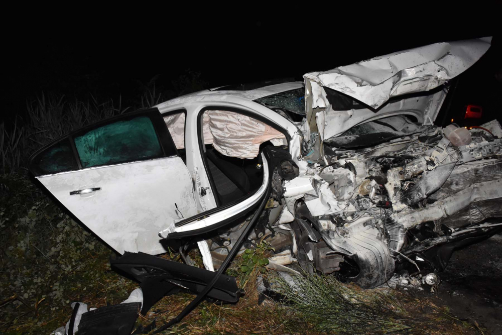 Aydın'da feci kaza! Ters yöne giden otomobil dehşet saçtı: 3 ölü, 4 yaralı 5