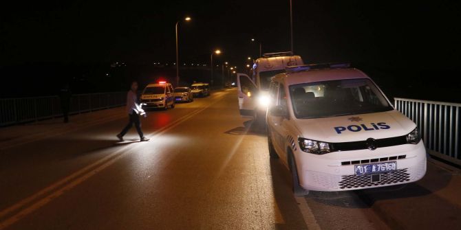 Adana'da yasak aşk intiharı! Kadın öldü, erkek hayatta kaldı!" Yasak aşk yüzünden atladık, rezil olduk"