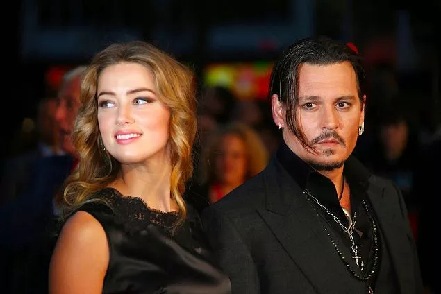 Amber Heard ve Johnny Depp davasında skandal! 30 yıllık menajeri Depp'i ifşa etti! "Cinsel içerikli sahnelerde..." 8