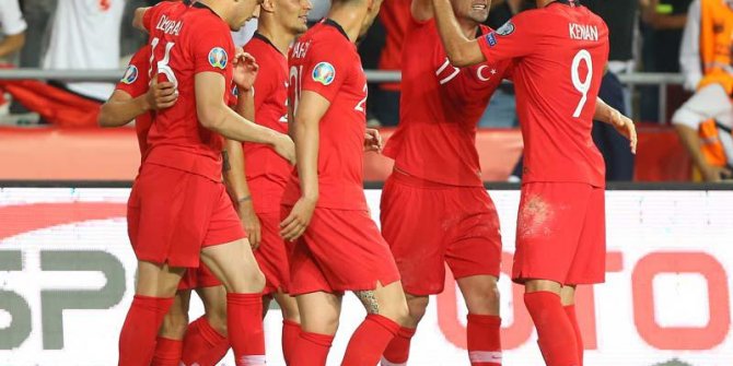 FIFA dünya sıralamasını açıklandı: Türkiye...