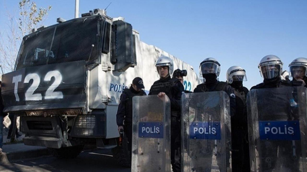 Denizli'de gösteri, yürüyüş ve toplantılara bir ay süreyle yasak geldi: Sebebi artan vaka sayıları!