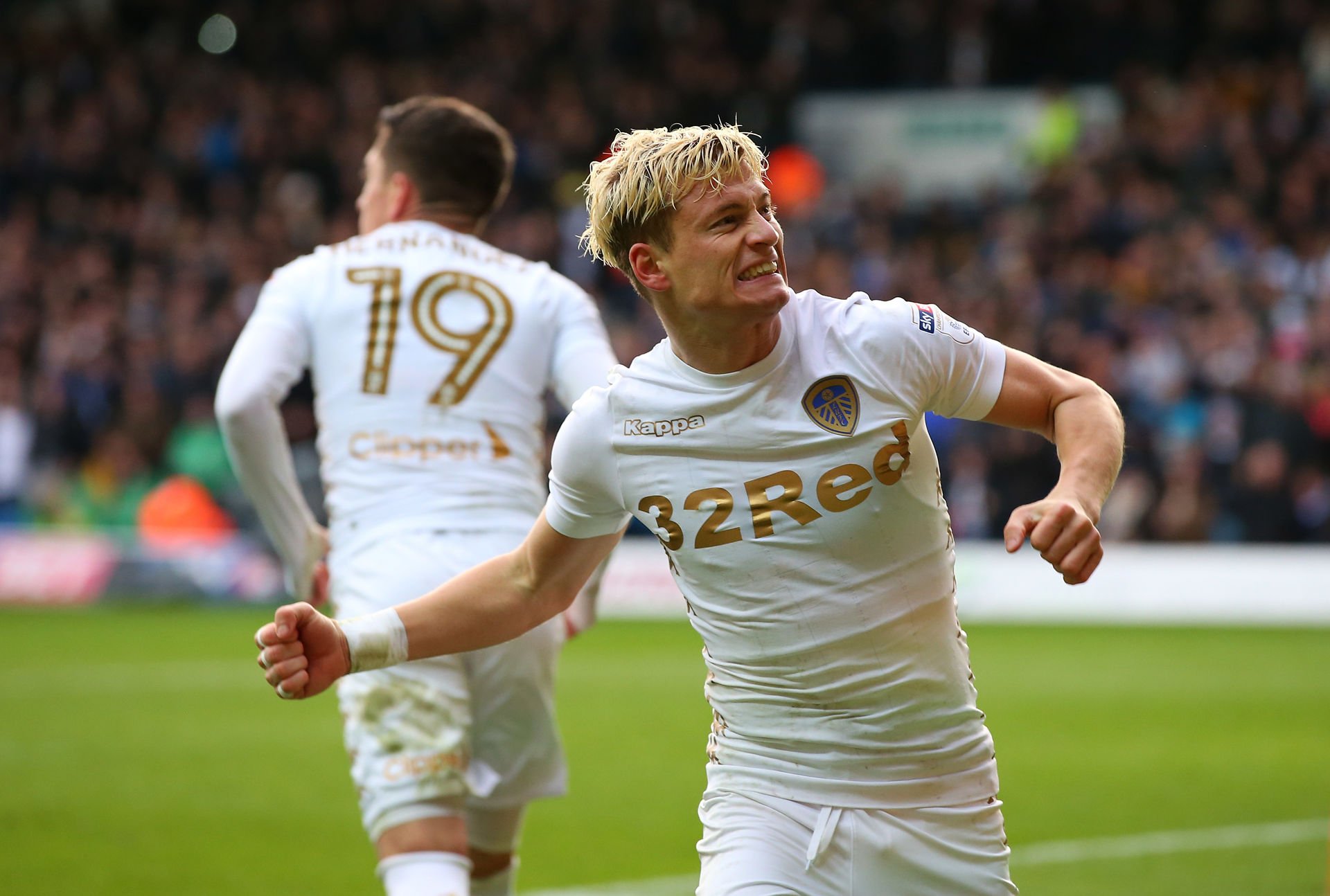 Galatasaray'ın yeni sol beki Leeds United'dan geliyor! Ezgjan Alioski ile anlaşma tamam