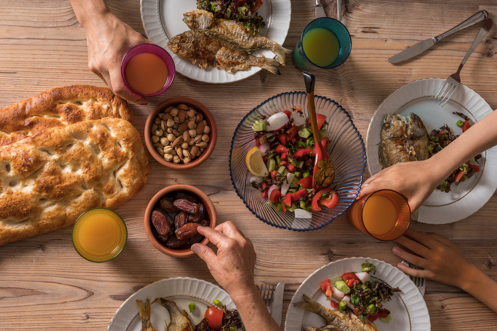 Ramazan ayında nasıl beslenmeli? Uzman Diyetisyen Hüdanur Ulutürk açıkladı