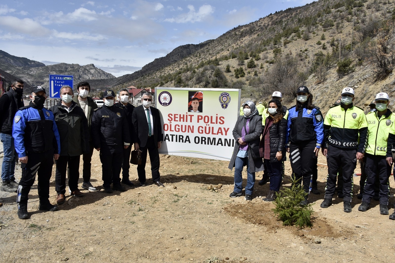 Gümüşhane'de Polis Haftası lokma dağıtılarak kutlandı