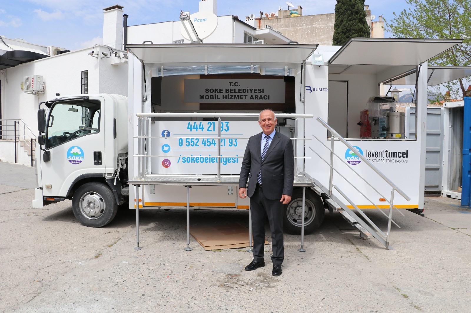 Söke Belediyesi tarafından yapılan Mobil Hizmet Aracı ve Deprem Konteynırı hizmete hazır