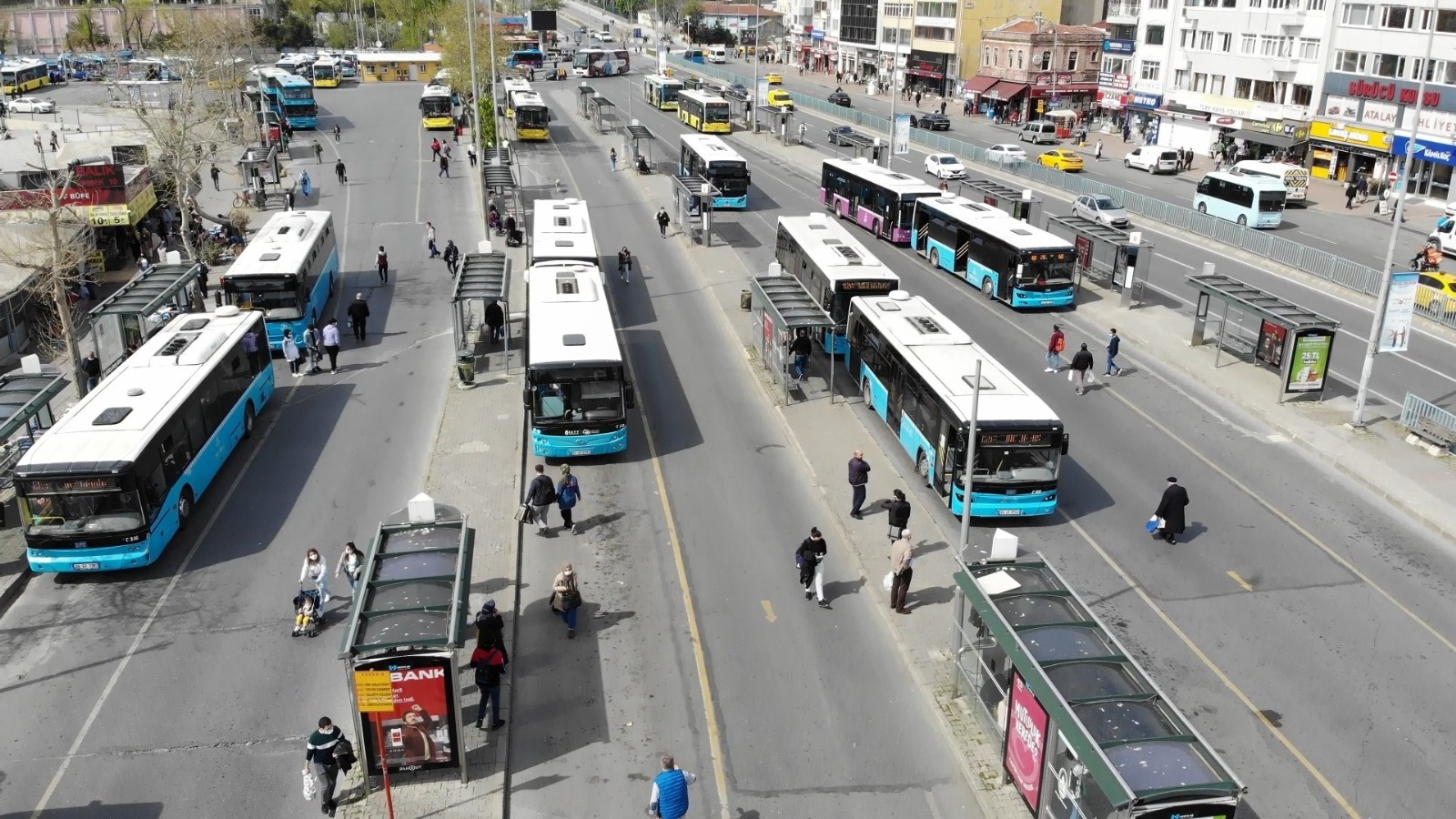 İstanbul’daki toplu taşıma şoförleri aşı tarihlerinin öne çekilmesini istiyor