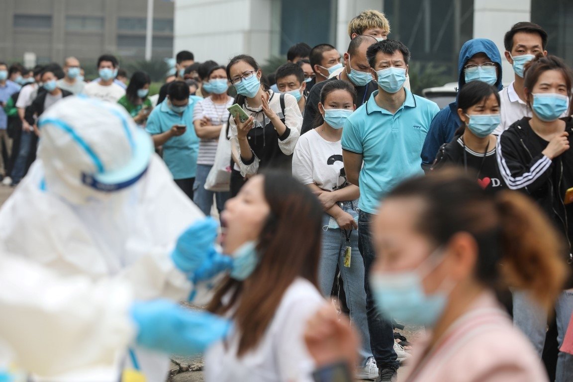 Wuhan'da normalleşme! Salgının izleri siliniyor: Kent ışıl ışıl