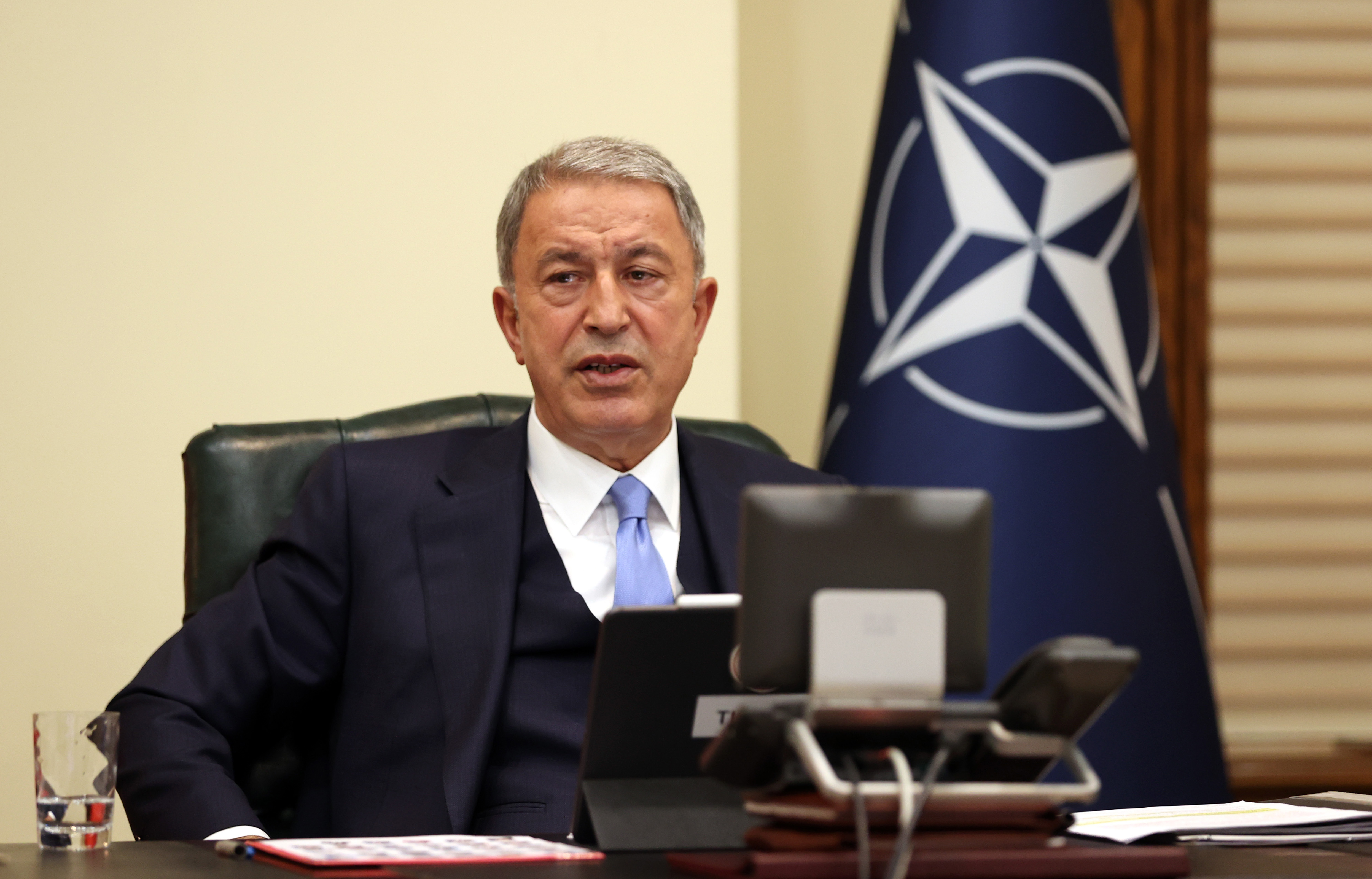 Milli Savunma Bakanı Hulusi Akar, NATO Savunma Bakanları Toplantısı'na katıldı