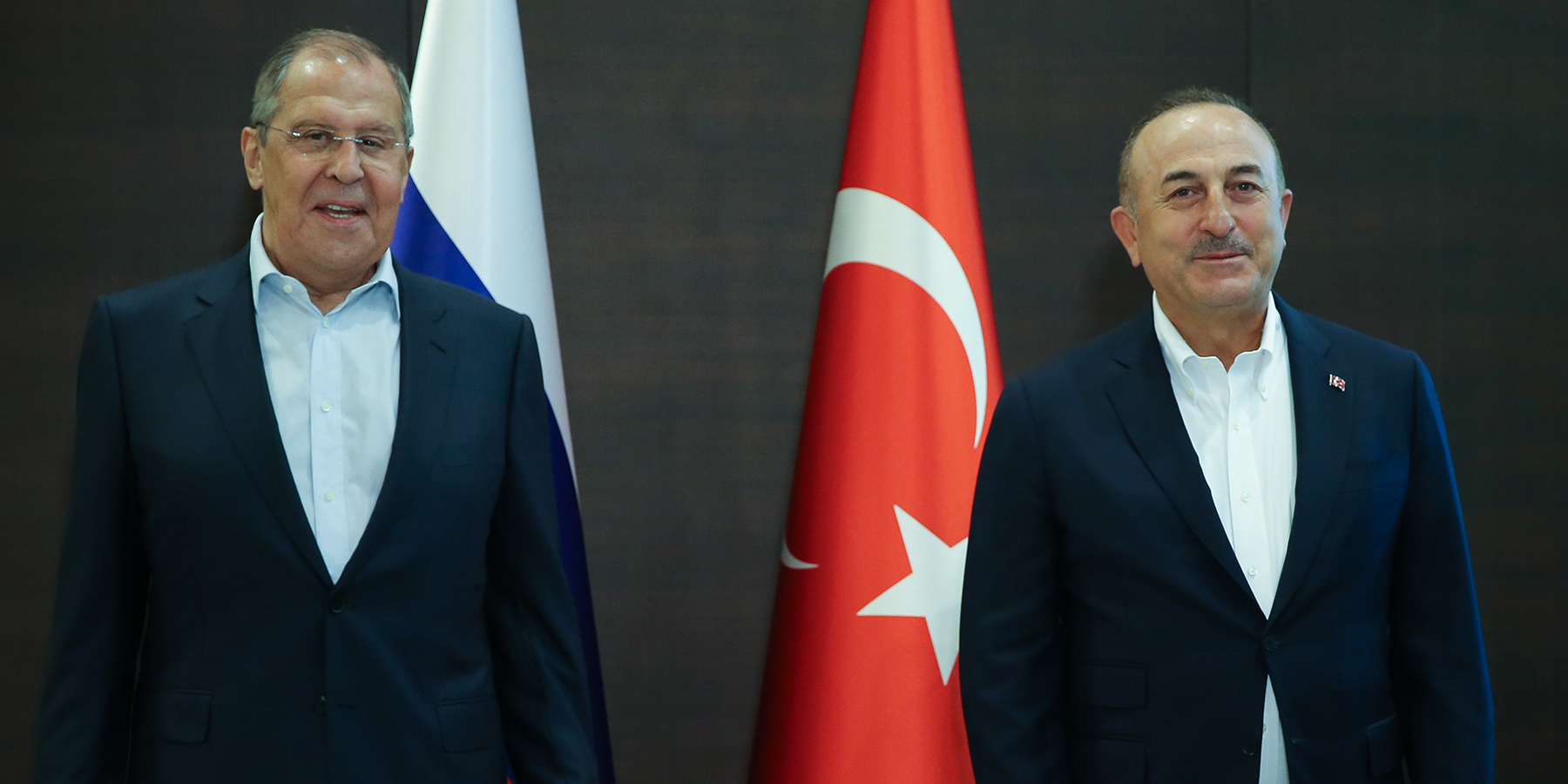 SON DAKİKA! Bakan Çavuşoğlu, Lavrov ile yaptığı basın toplantısında açıkladı: Kanal İstanbul ile Montrö Sözleşmesi'nin birbirine etkisi yok!