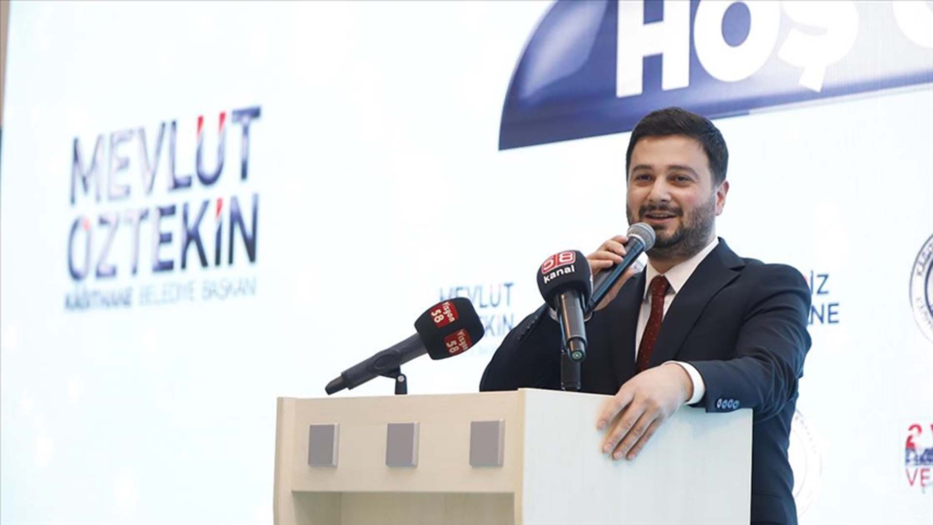 Kağıthane Belediye Başkanı Mevlüt Öztekin, koronavirüse yakalandı