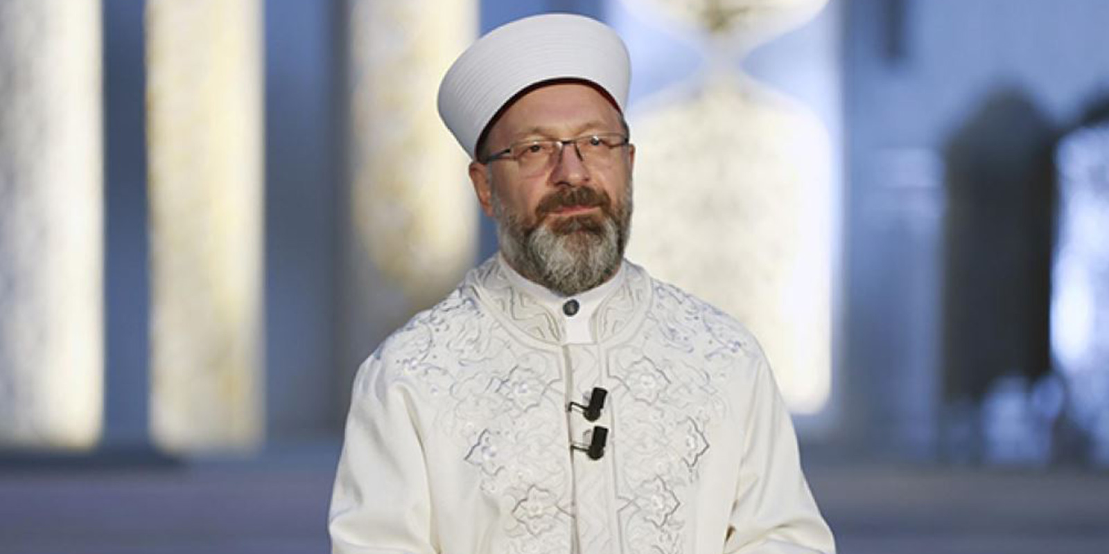 Diyanet İşleri Başkanı Erbaş'tan çağrı: Çocuklarımıza sürekli dinsizlik aşılanıyor, uyarıcılık görevimizi yapmalıyız