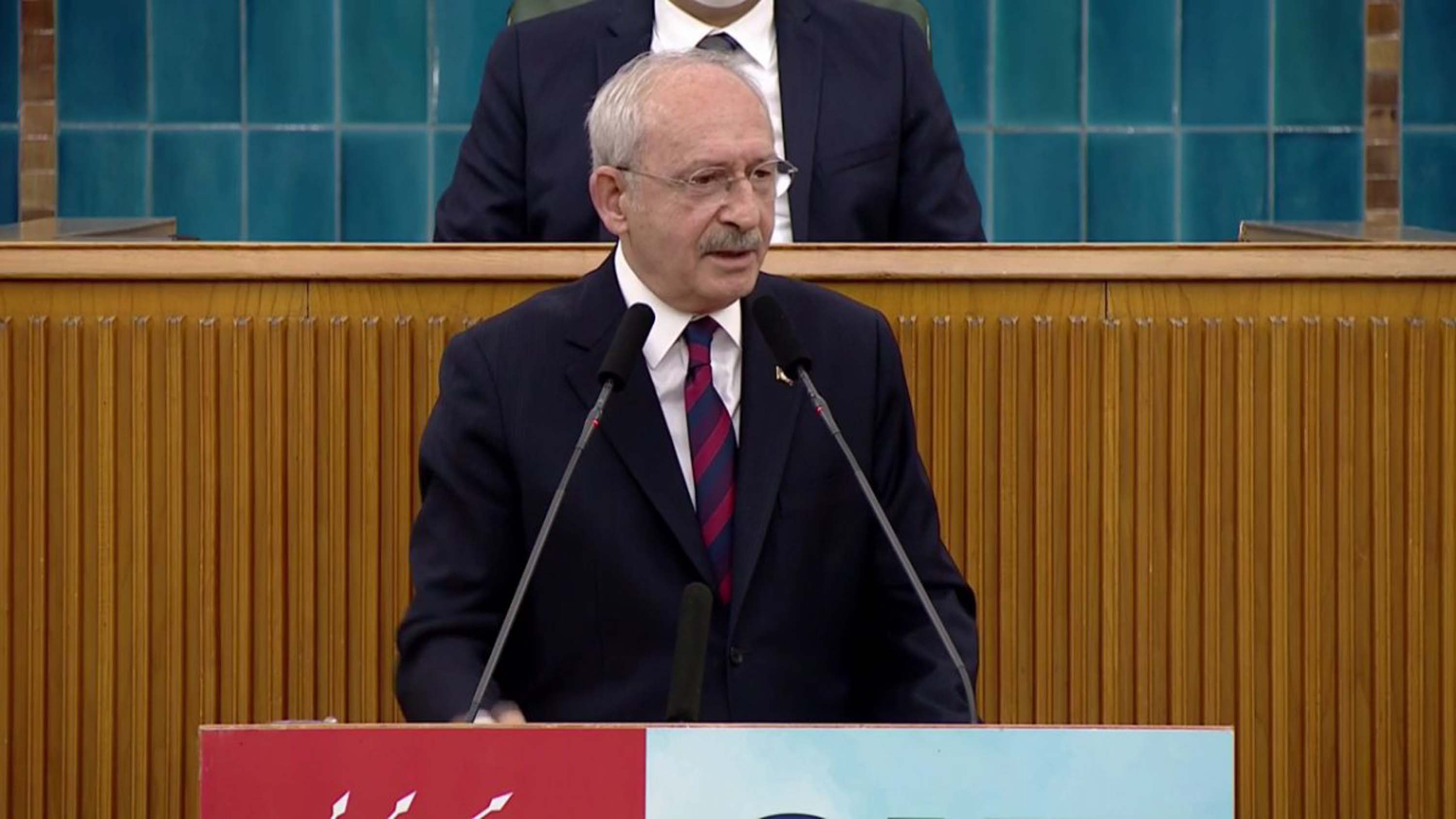 Kemal Kılıçdaroğlu bunu da yaptı! Söyledikleri Türk halkının kanına dokundu! "Az kaldı bekleyin, Demirtaş'ı da Kavala'yı da kurtaracağız!"