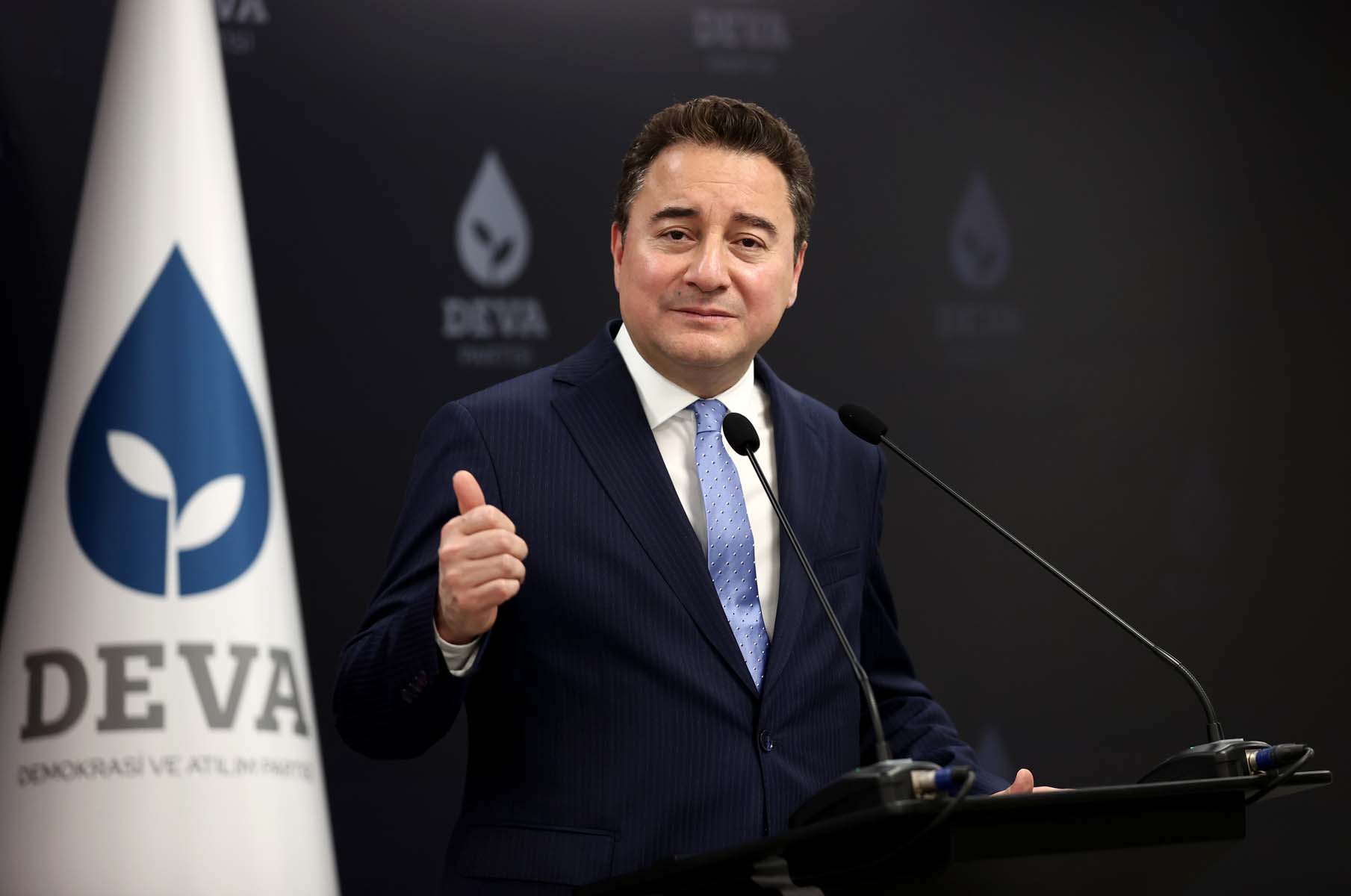 Tepkilerden çekindi! Ali Babacan, mezunu olduğu ODTÜ'de söyleşi yapamadı! "Babacan gençliğe umut olamaz"