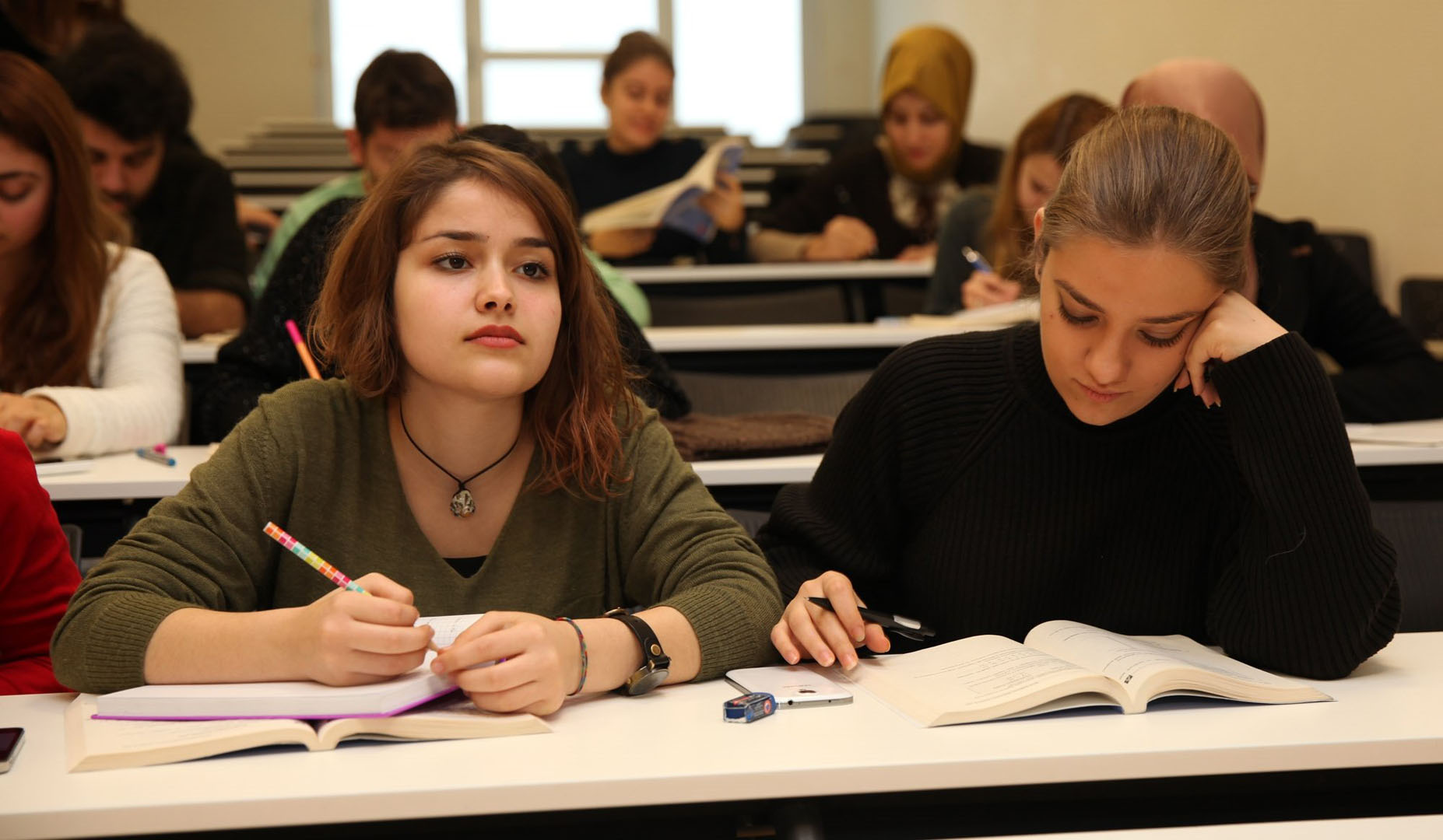 Milli Eğitim Bakanlığından öğrencilere müjdeli haber! Yeni karar Resmi Gazete’de yayımlandı